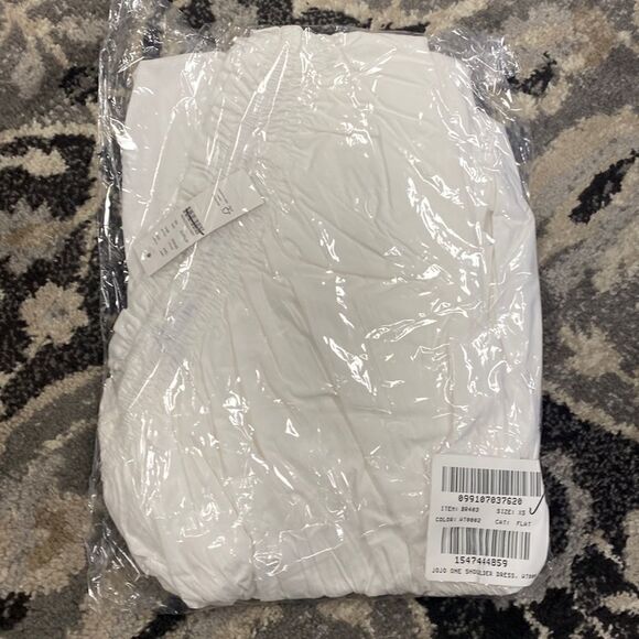 J. Crew Smocked one-shoulder dress in cotton poplin - Picture 2 of 4